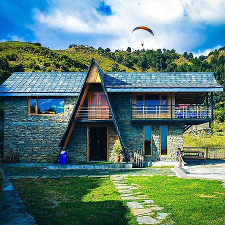 Griffons Cafe And Stay Dharamshala Esterno foto