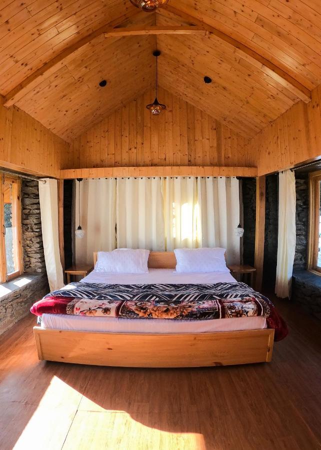 Griffons Cafe And Stay Dharamshala Esterno foto