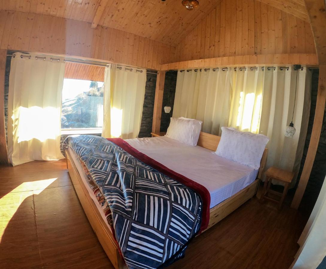 Griffons Cafe And Stay Dharamshala Esterno foto